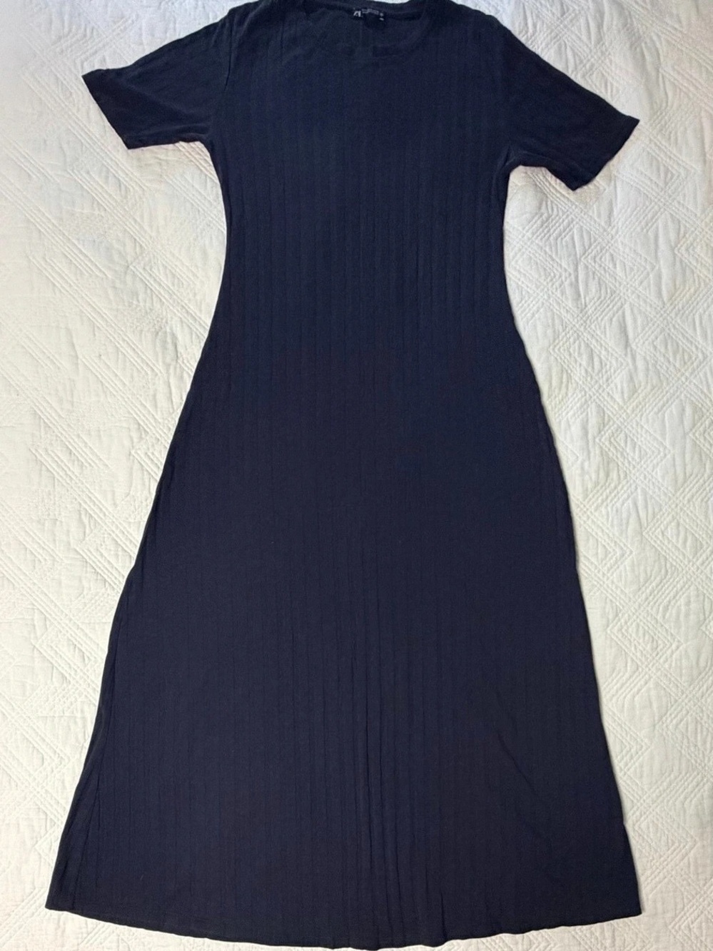 Zara Ribbed Maxi Dress in Navy Size Medium